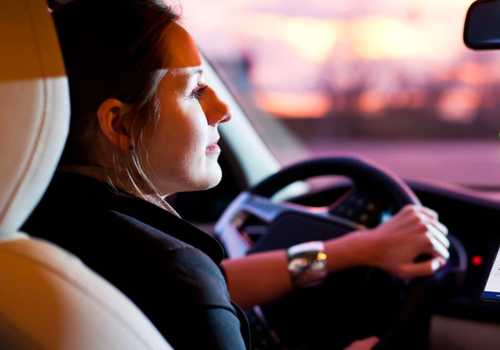 Mestre do Volante: 3 Aplicativos Incríveis para Aprender a Dirigir