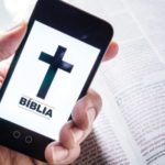 Leitura Espiritual na Palma da Sua Mão: Os Melhores Aplicativos para a Bíblia