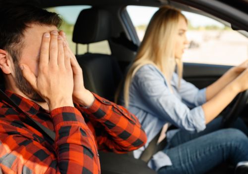 Os Melhores Aplicativos que Ensinam a Dirigir Carros e Motos!