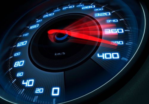 Conheça os Apps de Velocímetro que Todo Motorista Deveria Ter