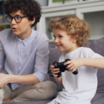 Controle parental: apps gratuitos para proteger seus filhos hoje
